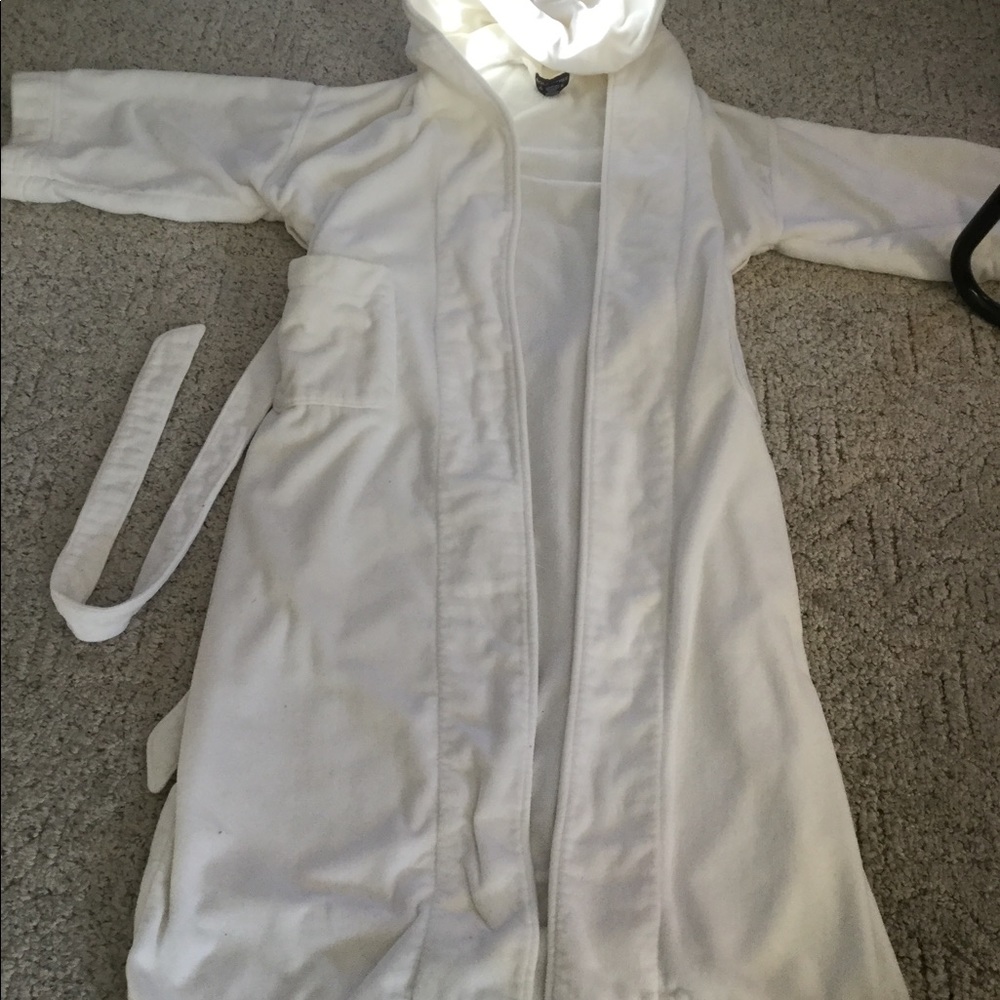 Men’s hotel type robe